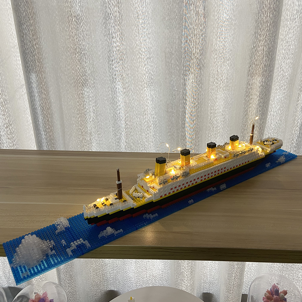 Exquisite Titanic Micro Mini B - Science Olympiad reseña y precio