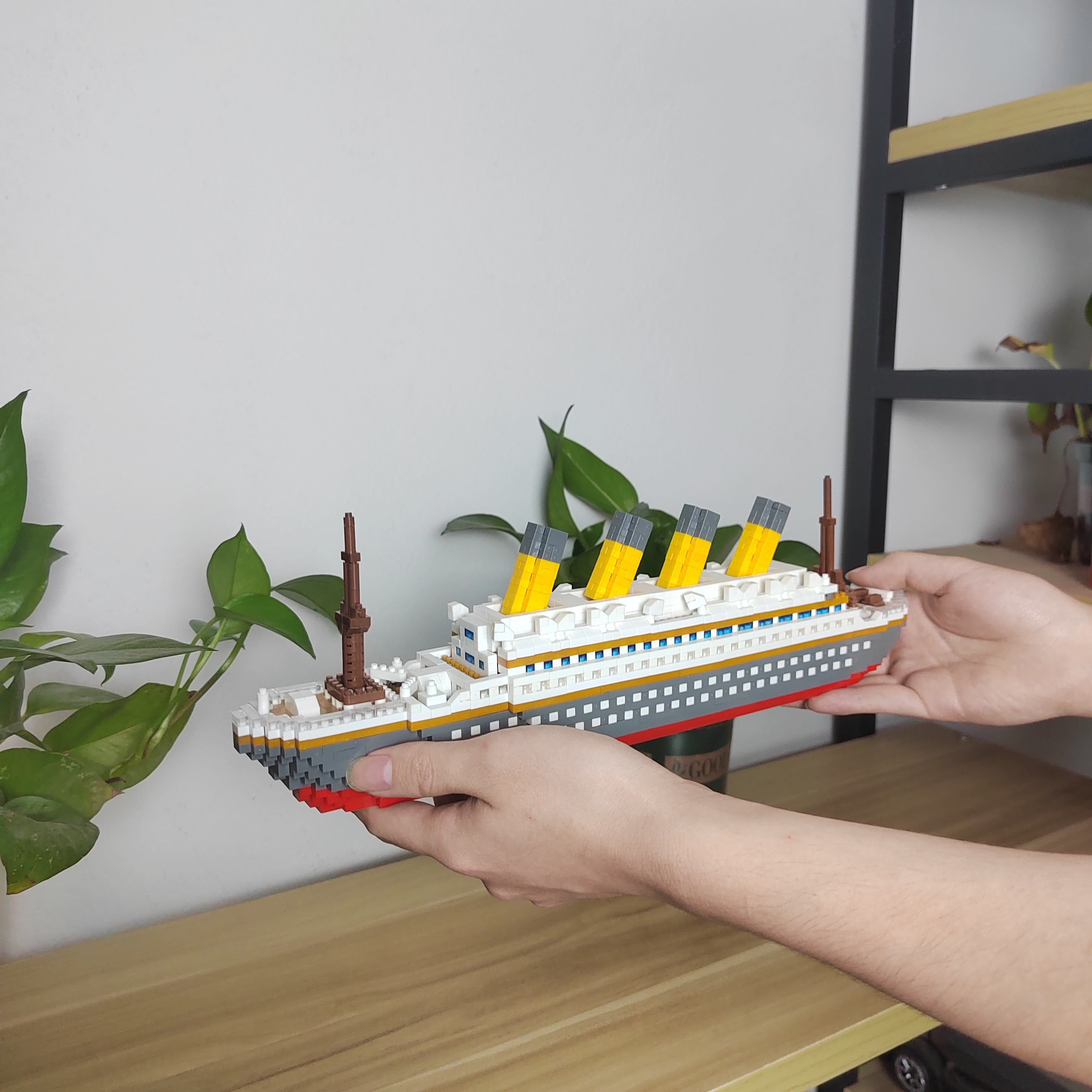 Exquisite Titanic Micro Mini B - Science Olympiad reseña y precio